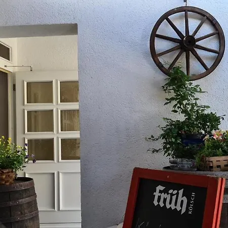 Bergischer Hof בית הארחה