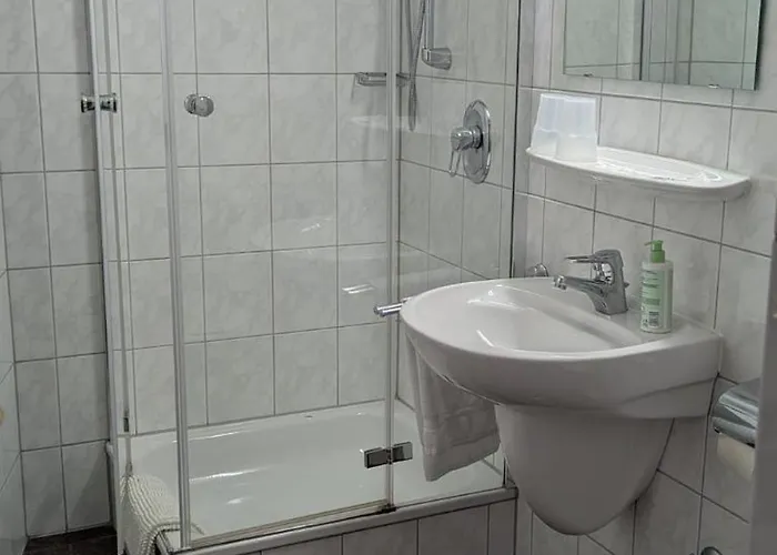 Bergischer Hof Gasthof 3*